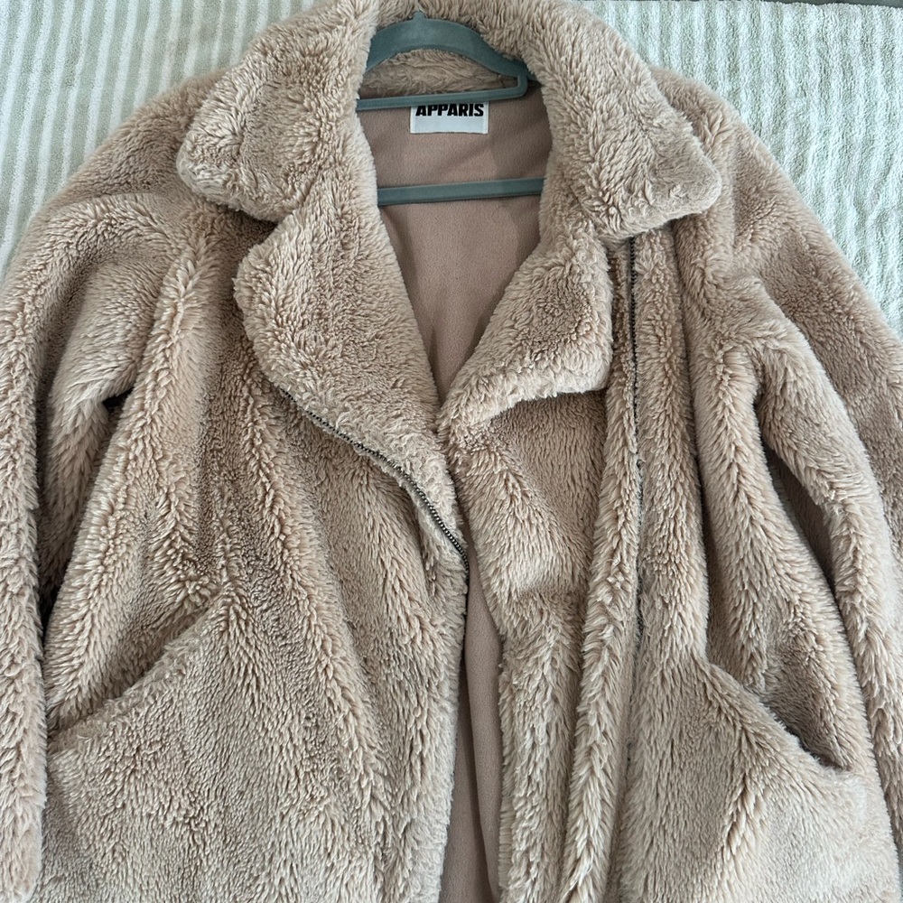 Apparis Women's Cream Teddy Jacket